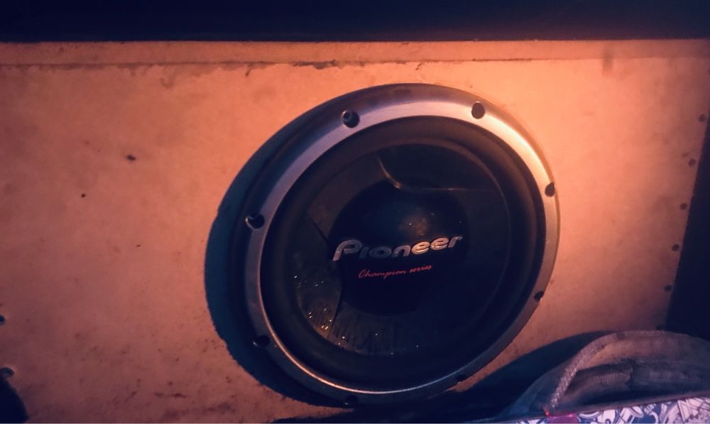Сабвуфер саб бочка с усилителем