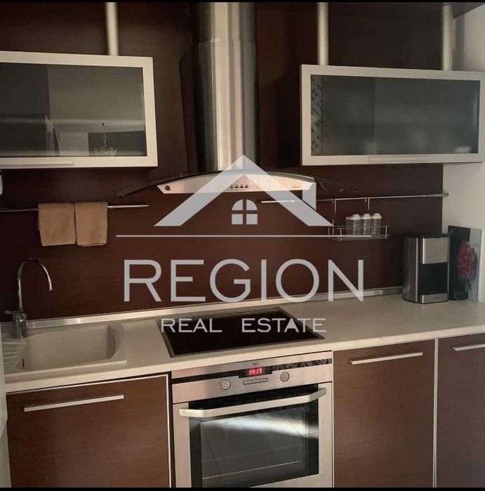 Дава се под наем Тристаен апартамент в Варна, Бриз - 128 кв.м за 700 € - Снимка #2