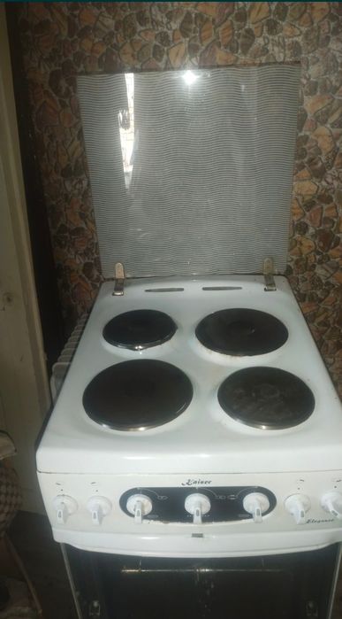 Продам электроплиту