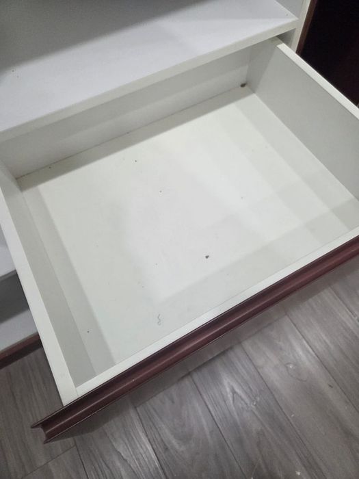 Шикарный шкаф  крашеный МДФ