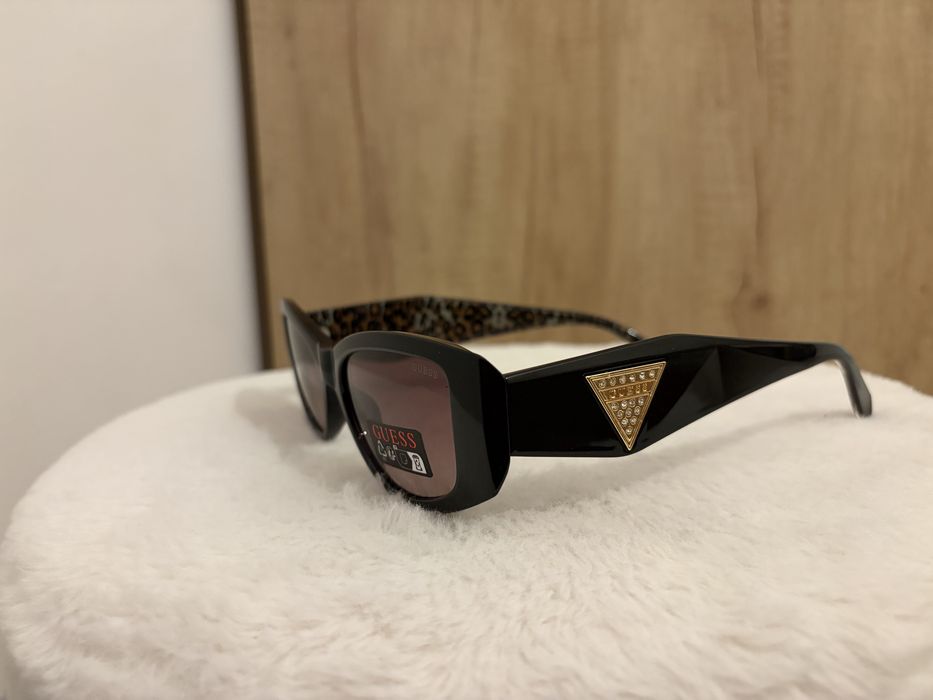 Нови, слънчеви очила Guess