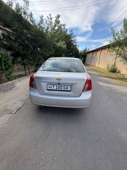 Lasettiy.1.8 Arzonchi