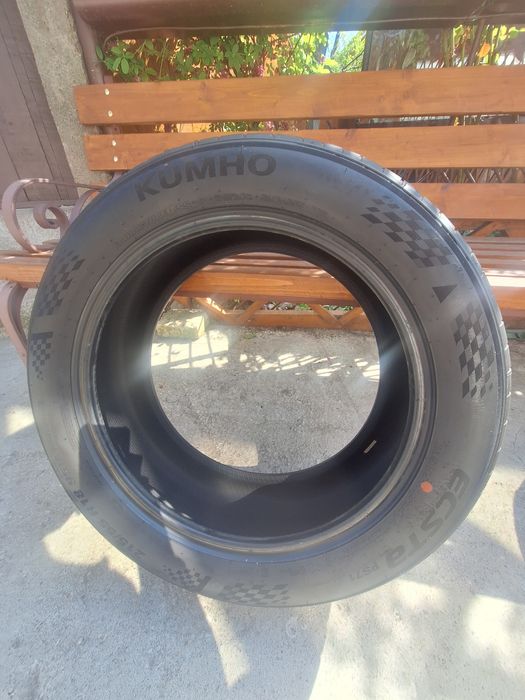 Cauciucuri  de vară  Kumho ecsta  PS 71 215/55/18