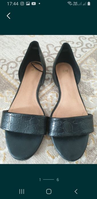 Продам  сандали.