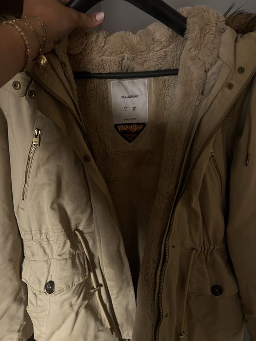 Зимно дамско яке pull and bear с качулка