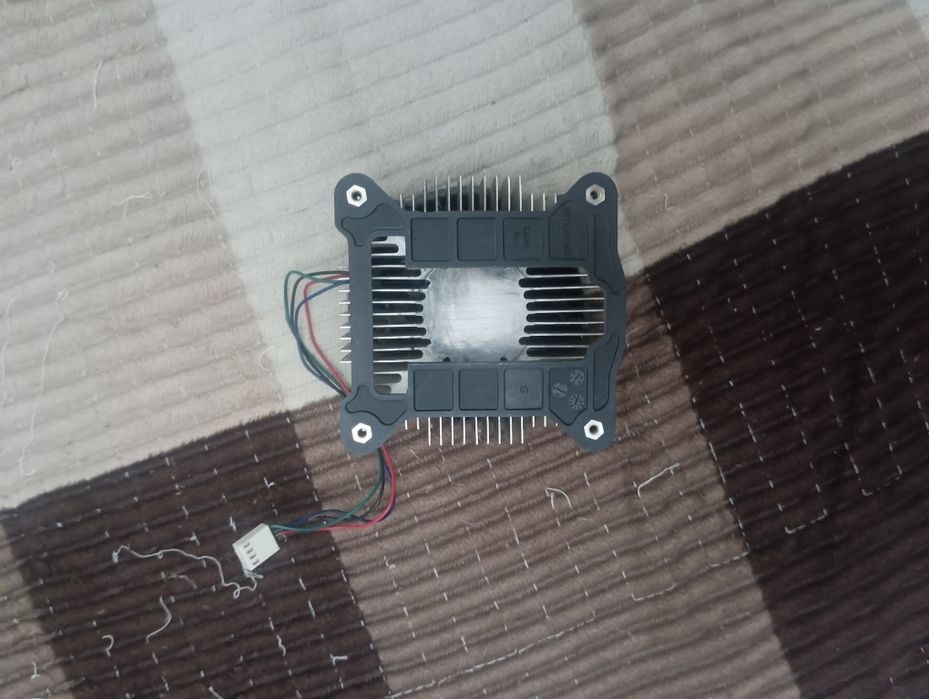 Комплект 1155: Плата Gigabyte B75 + i3 + Кулер DeepCool