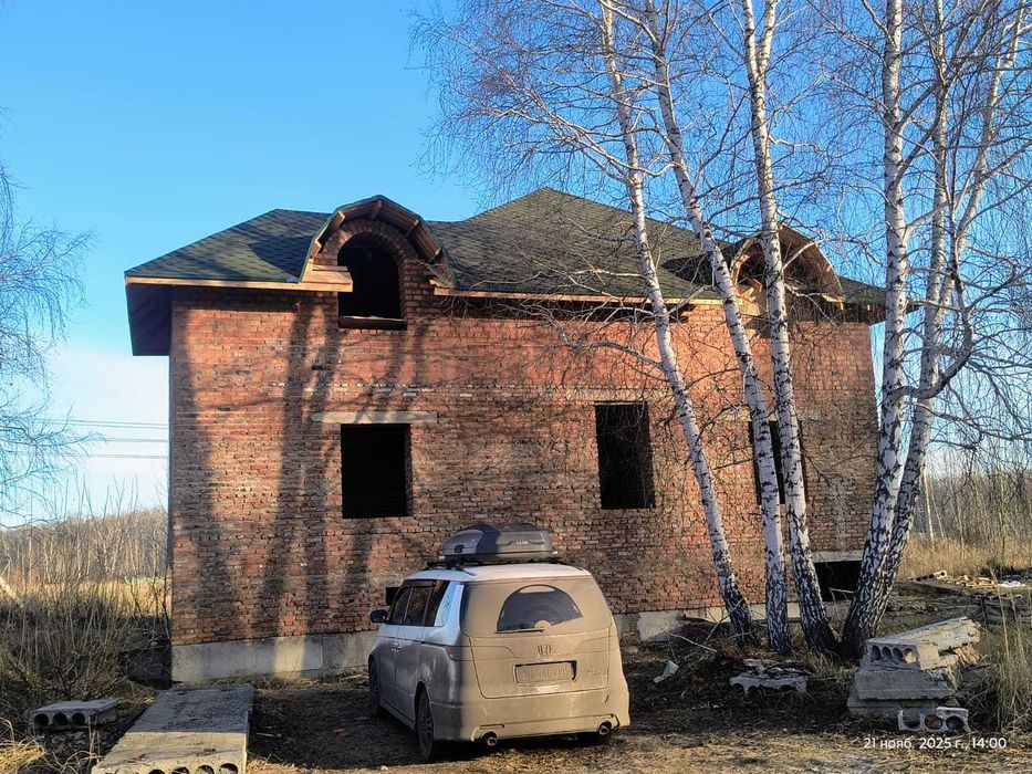 Продам большой дом РН Борки