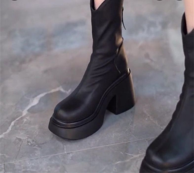 Продаю сапоги