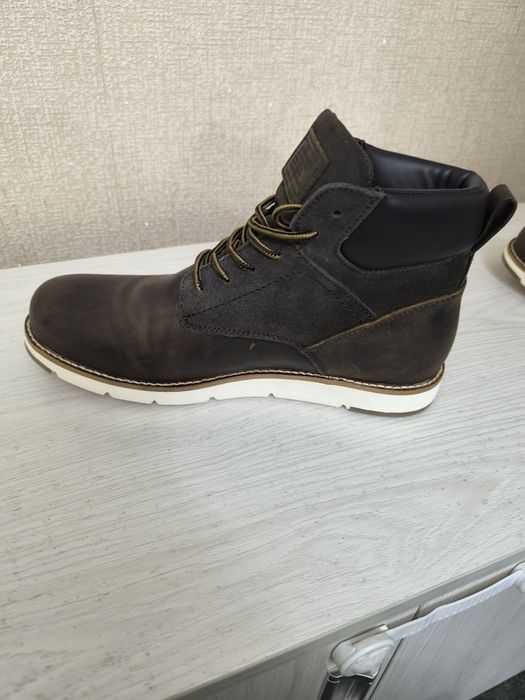 Levis  ботинки зимние оригинал