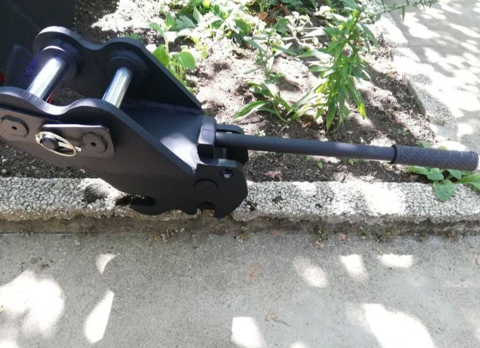 Кофа за мини багер 30ка за jcb8015