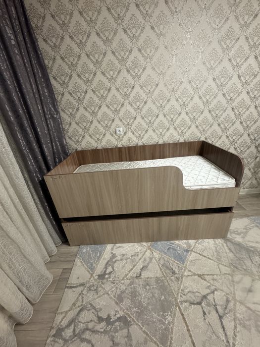 Детская кровать двухярусная