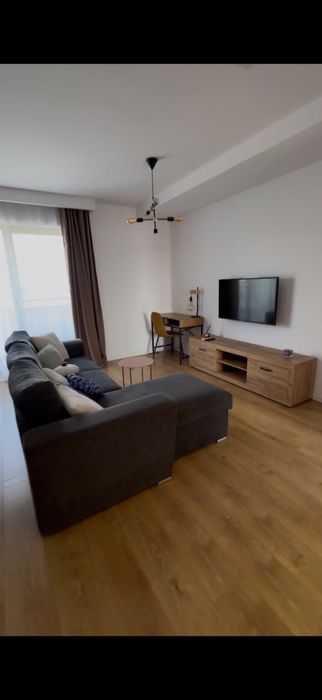 Apartament 2 camere,Sector 4, lângă Metrou Apărătorii Patriei