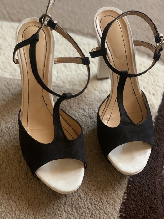 Дамски Сандали