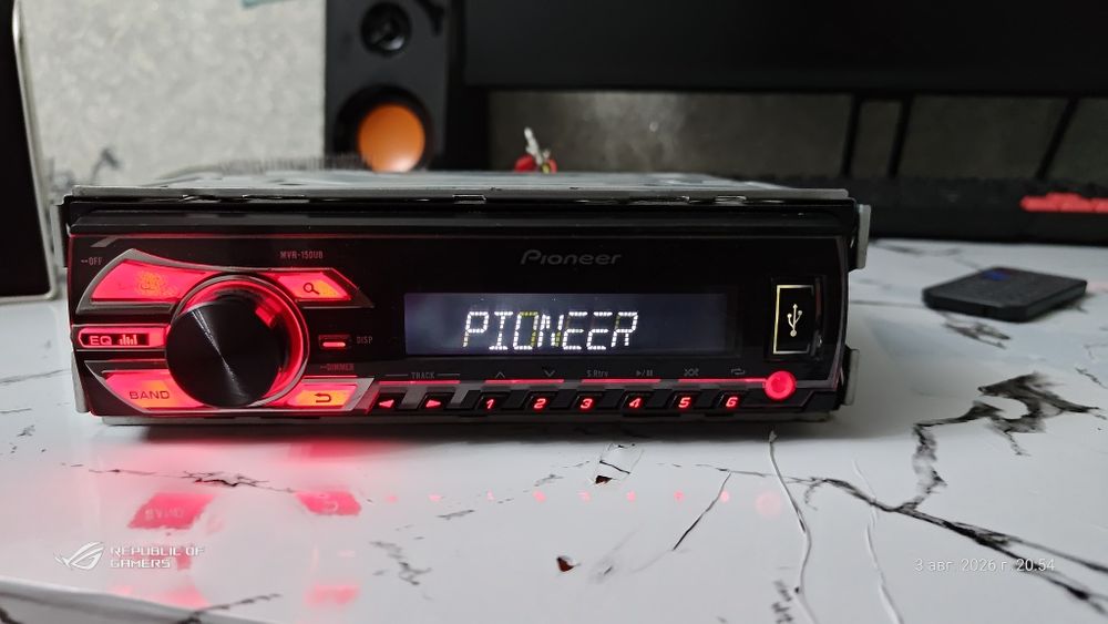 Магнитола Pioneer