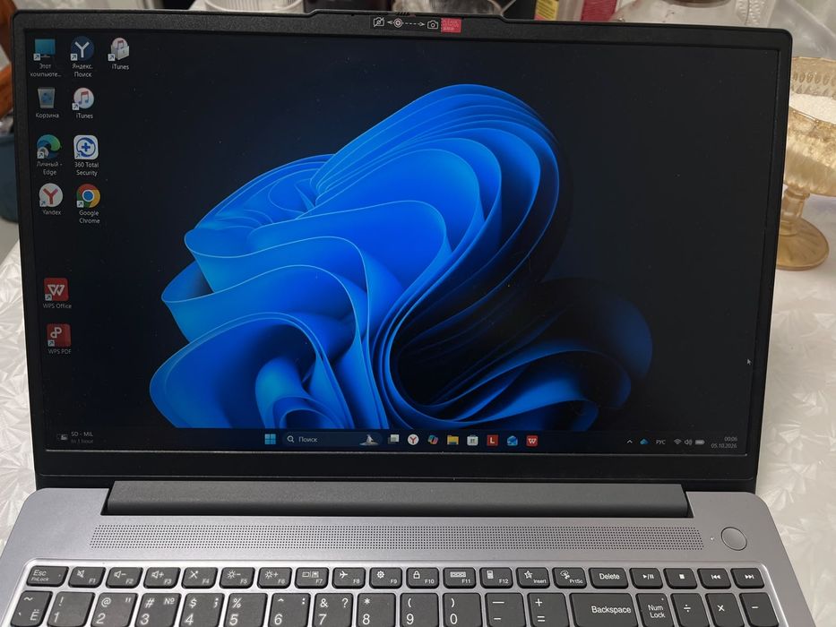 Lenovo IdeaPad Slim3 15|Ah8