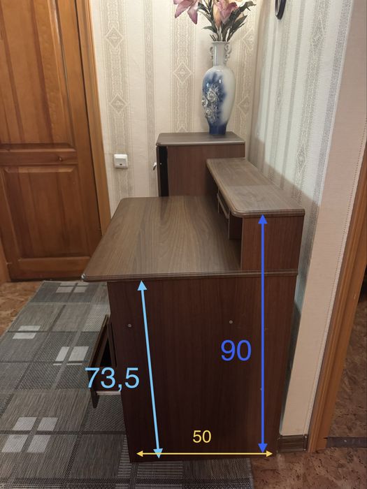 Компьютерный стол