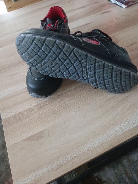 Работни обувки COFRA