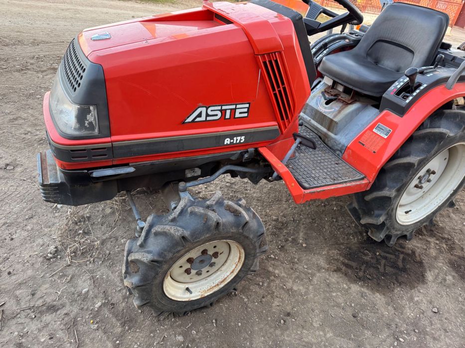 Tractor Kubota ASTE 175