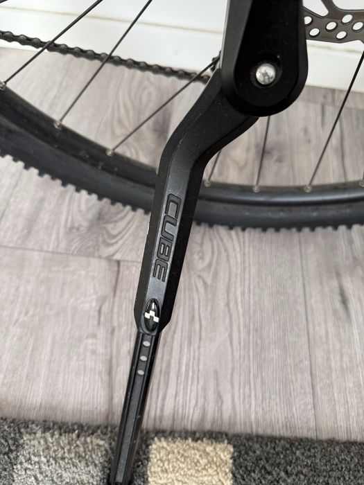 CUBE  ANALOG 19 ‘ ‘.Albastru - noua