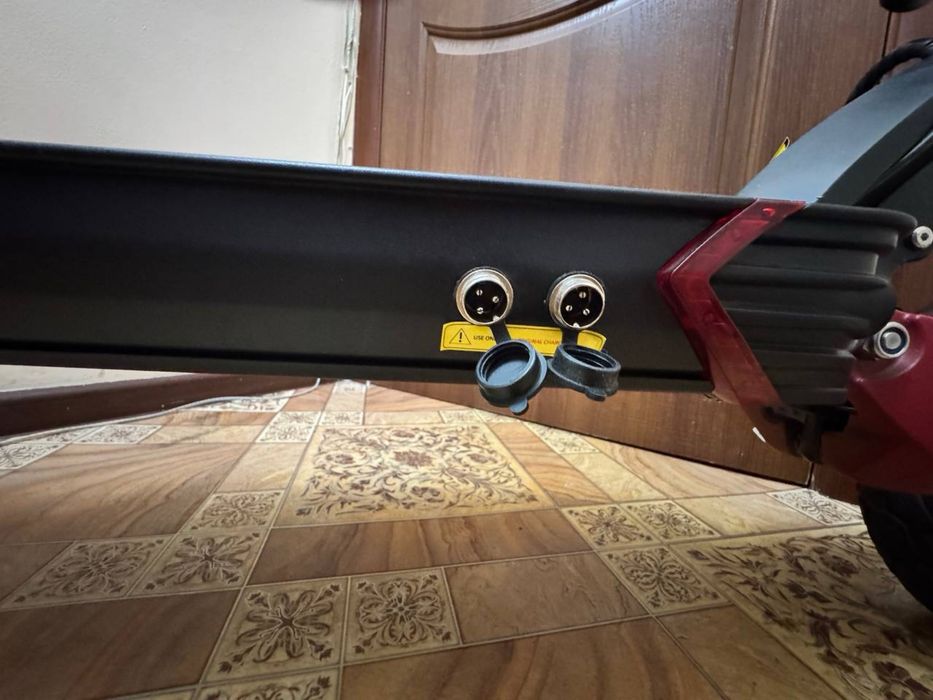 Kugoo g1 состояние нового.