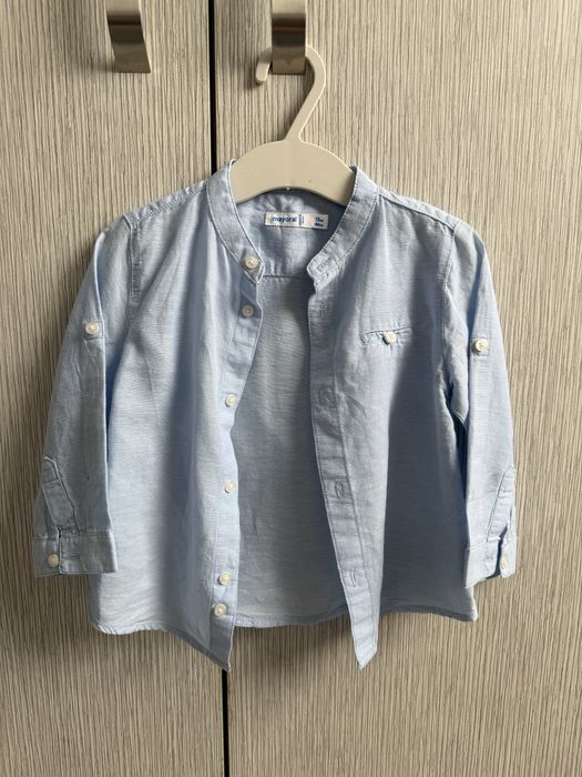 Продавам летни дрешки в размери 6-9м, 12м и 12-18м