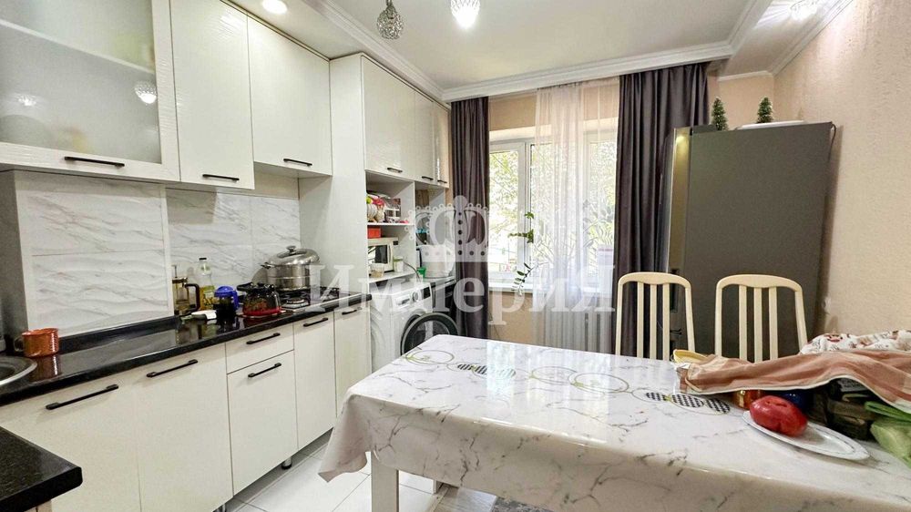 2-х кв 4 мкр Багашар империя