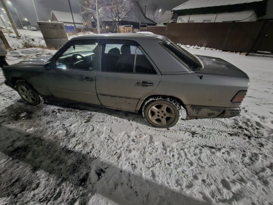 Мерседес 124 е230 обмен