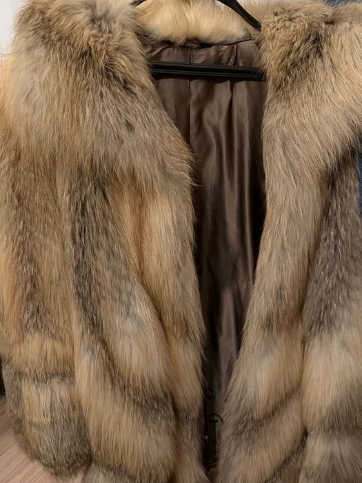 Палто с естествен косъм от лисица и подарък шал и шапка