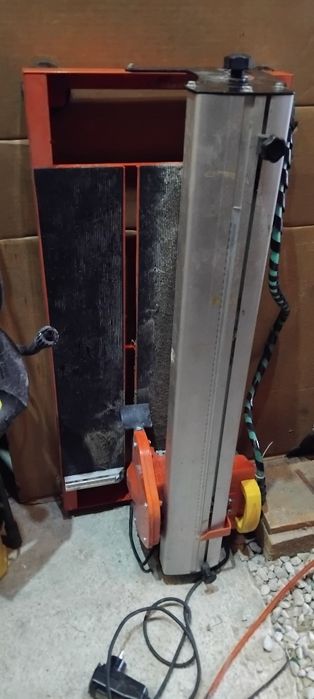 Машина за рязане на плочи с диамант