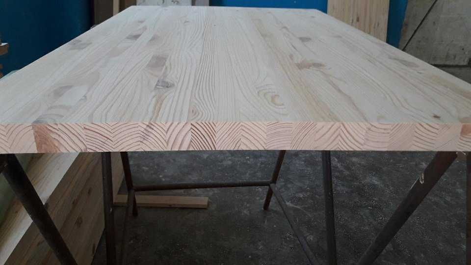 Producem Blaturi din pin finisate - diverse dimensiuni