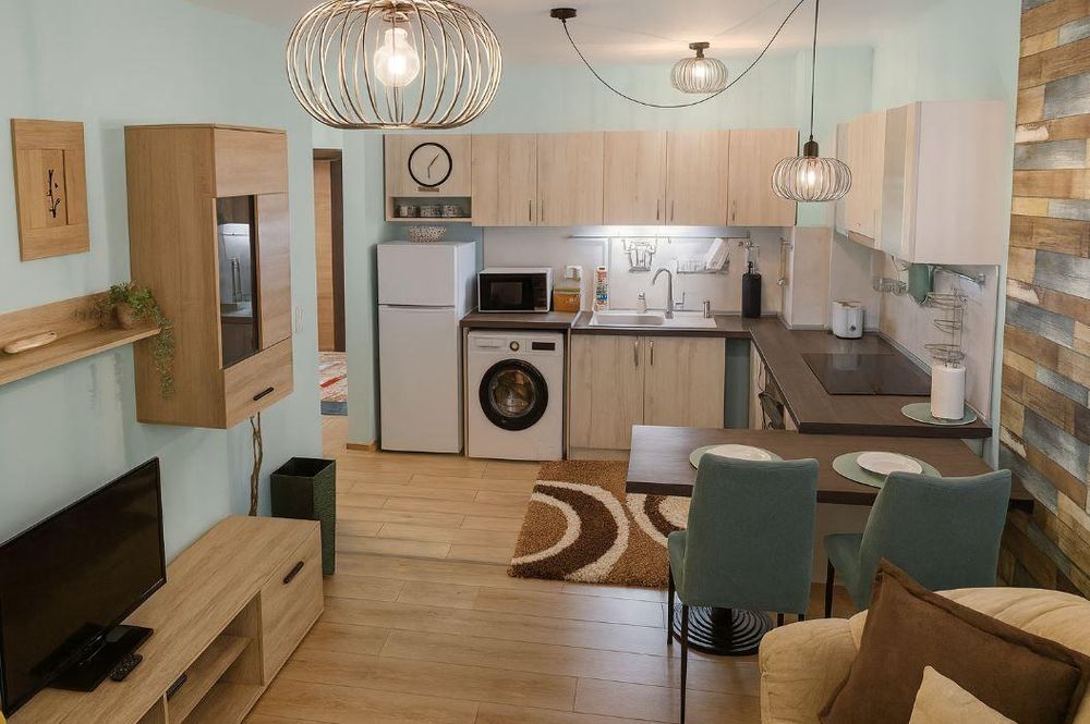 Дава се под наем Двустаен апартамент в Варна, Аспарухово - 42 кв.м за 425 € - Снимка #1