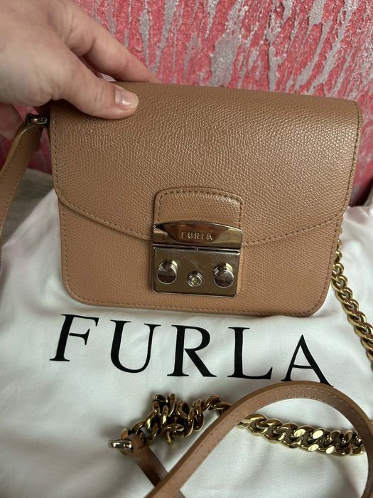 Оригинална чанта Furla