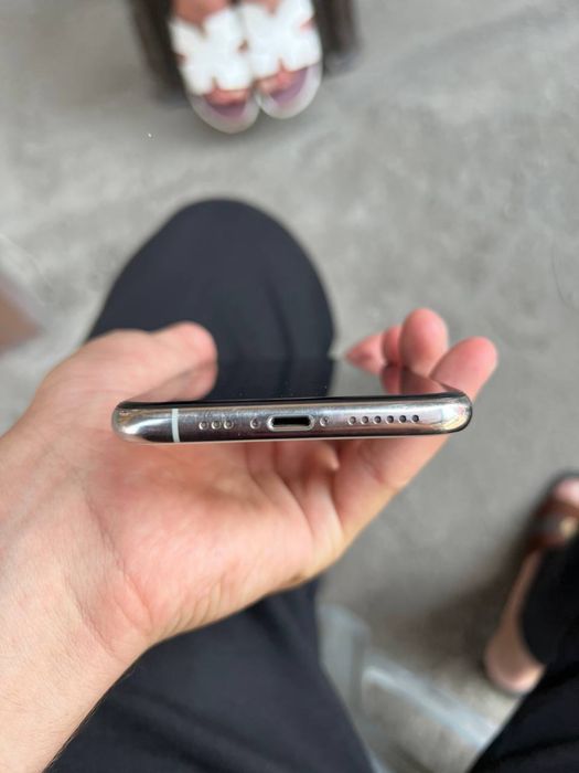Iphone 11 pro b/u