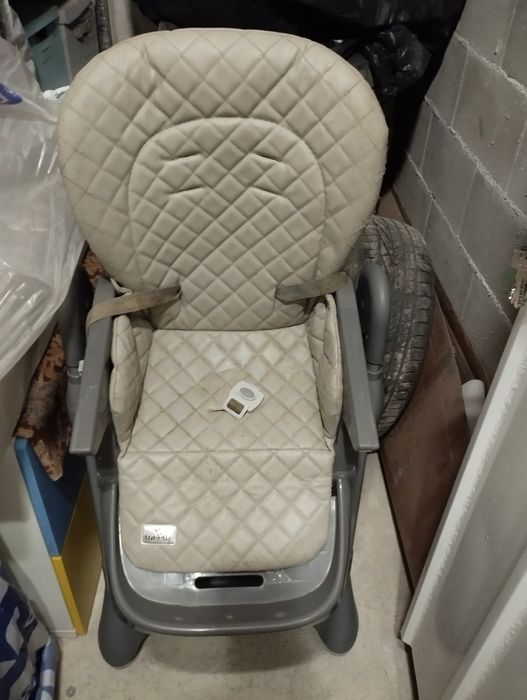 Детски стол за хранене