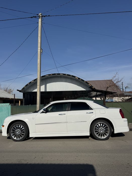 Chrysler 300c 2008г 3.5