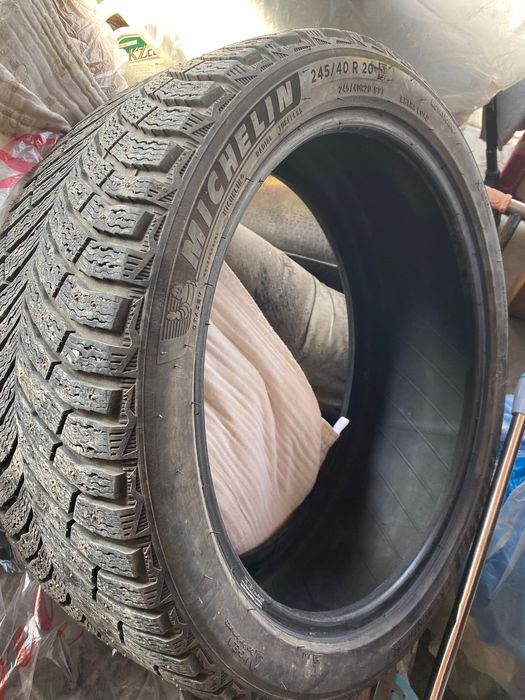 Michelin шина 245/40/20