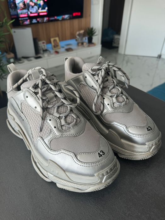 Balenciaga Triple S Sneaker Silver Metalic