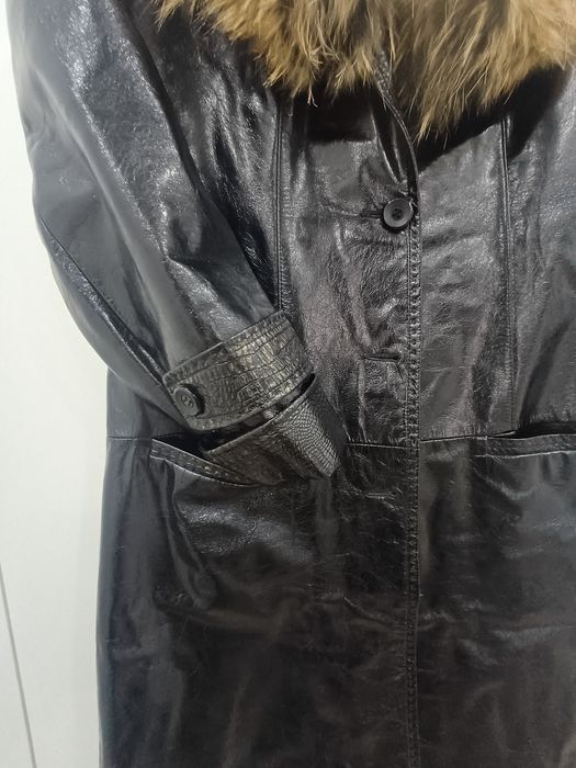 Кожаный плащ жен лаковый черн