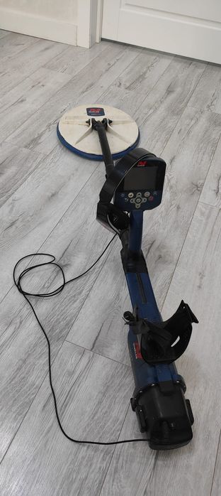 Срочно продам GPZ 7000 в идеале.