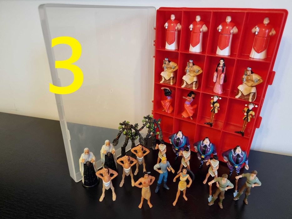 Lot 94 figurine Kinder, colectii incepand cu anii 80