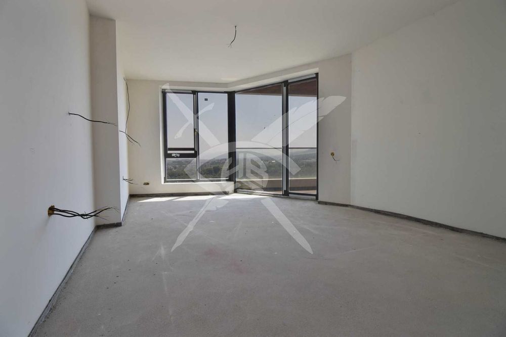 Многостаен апартамент в кв. Кръстова вада № 572-19001