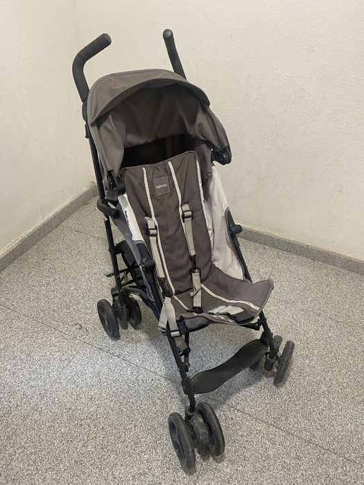 Коляска детская складывается