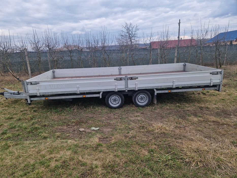 Remorcă Hulco 3 tone