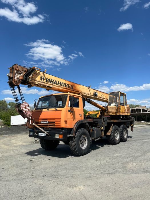 Продам автокран 25 тонн
