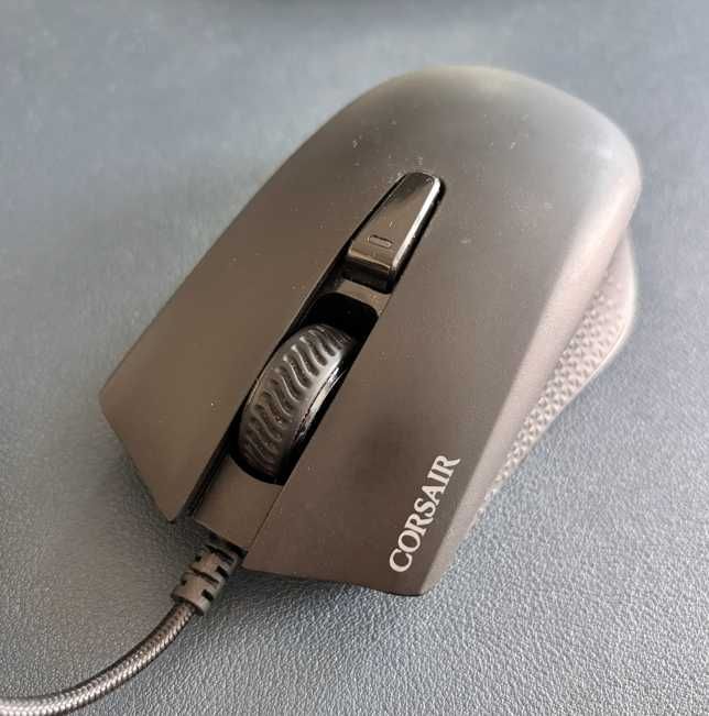 Геймърска мишка Corsair Harpoon RGB