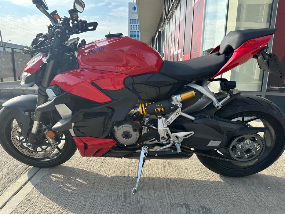Vand Ducati Streetfighter V2