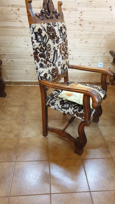 Mobilier lemn masiv sculptat - RENAȘTEREA SPANIOLĂ- IMAR Arad