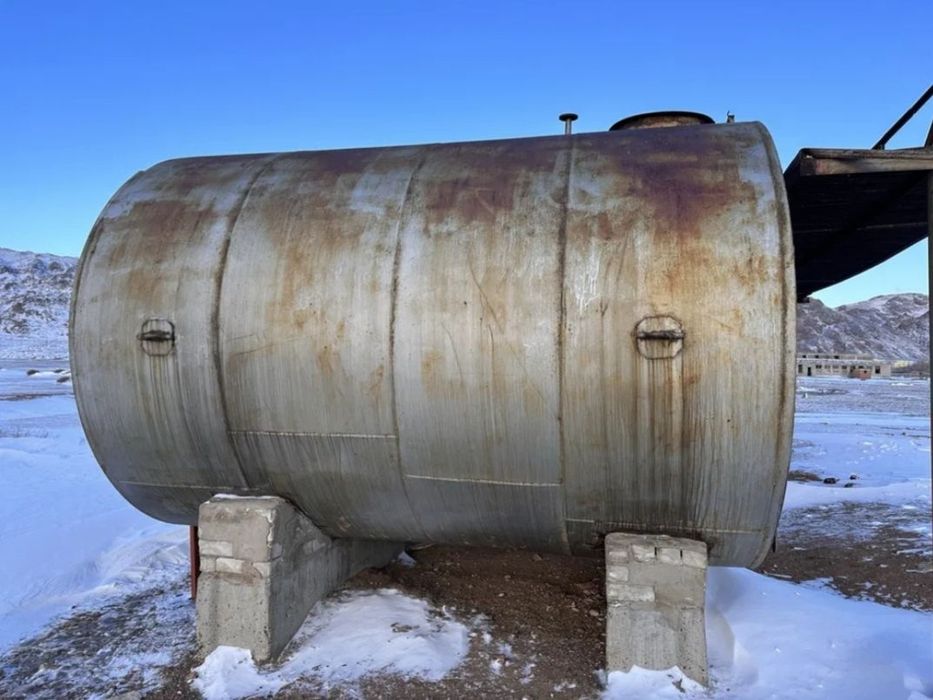 25 кубовые цистерны ёмкосьти