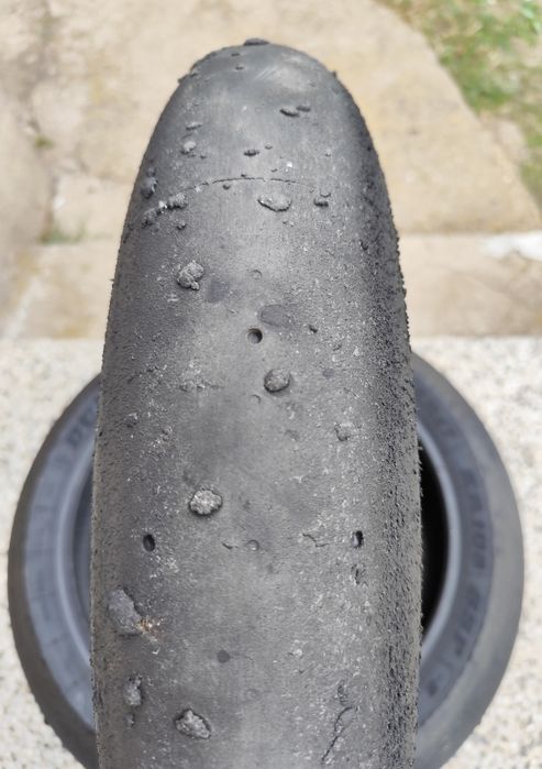 Комплект сликове Pirelli Superbike 120/190