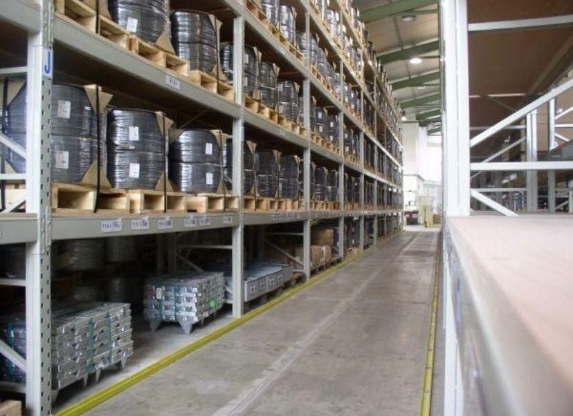Pe stoc Rafturi metalice  industriale
